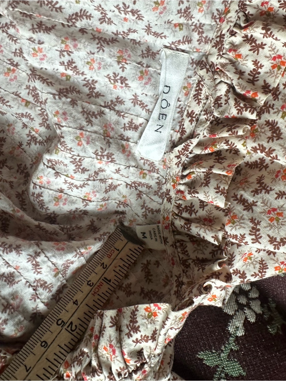Doen Hadley Dress in Cream Winter Ditsy - Picture 10 of 11